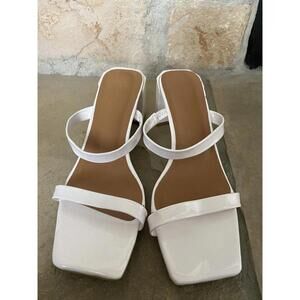 suni the row womens white 2 inch heel slip on size 7